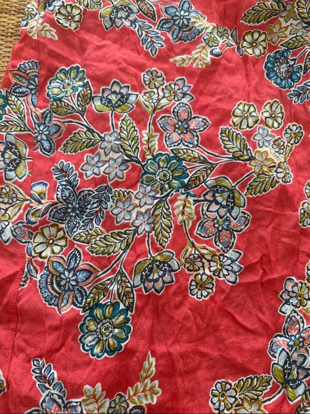 Solemio Red Floral Wrap Sarong Beach Cover-Up - Picture 3 of 6